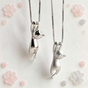 Collier unisexe tendance avec pendentif animal en alliage de zinc plaqué argent mat 3D, design de créateur - Product Image 1