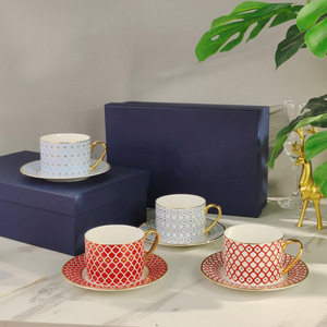 Taza de Café de Porcelana Azul Rey STAR con Plato Dorado para Té de la Tarde - Product Image 3