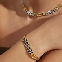 Élégant Ensemble de Bijoux Léopard en Acier Inoxydable Goutte d'Huile Carrés Noirs et Blancs Boucles d'Oreilles Bague Bracelet Collier pour Banquet Femme