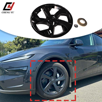 Penutup Roda 19" Terlaris untuk Tesla Model Y Juniper 2025+ Pemasangan Mudah Tampilan Karbon Hitam Mengkilap Pengganti Body Kit