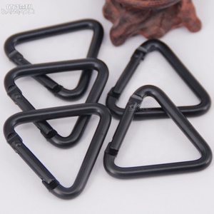 Baichao5 # خطافات Carabiner من سبائك الألومنيوم على شكل مثلث أسود بالكامل سلسلة مفاتيح للبراتشات لتطبيقات التعدين - Product Image 4
