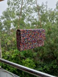 กระเป๋าคลัทช์ลูกปัดทำมือสำหรับเด็กผู้หญิงกระเป๋าถือประดับเลื่อมแบบเปิดปิด - Product Image 2