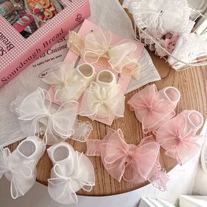 Ensemble de chaussettes et bandeaux en coton pour nouveau-nés, chaussettes unies avec nœud pour bébés filles - Product Image 1