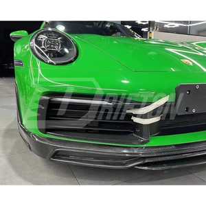ช่องระบายอากาศกันชนหน้าสำหรับ Porsche 911 992 Carrera รุ่นคาร์บอนไฟเบอร์แบบแห้ง - Product Image 2