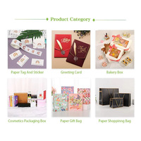 Boîte cadeau en carton alimentaire recyclable avec laminage mat et revêtement UV pour l'emballage de biscuits et de desserts avec logo personnalisé
