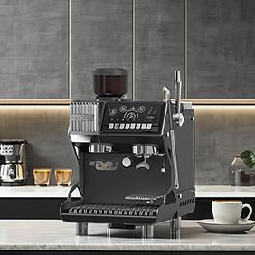 Cafetera y Máquina de Espresso Italiana Profesional de Acero Inoxidable con Sistema de Preparación Programable para Uso Doméstico - Product Image 4