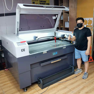 Machine de découpe <span class=keywords><strong>laser</strong></span> CO2 de bureau facile à utiliser avec caméra CCD, machine de gravure <span class=keywords><strong>laser</strong></span> CO2 1390 - Product Image 3