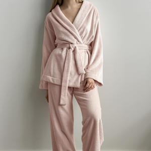 Robe de luxe en coton tricoté personnalisé pour femme Vêtements de nuit en gaze avec ceinture de <span class=keywords><strong>spa</strong></span> Vêtements de détente élégants 2 pièces pour femmes Respirant pour l'été - Product Image 1