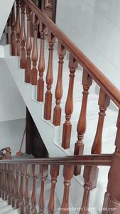 빌라 홈 골든 로즈 우드 계단 난간 현대적인 디자인 조심스럽게 광택 부드럽고 완벽한 독특한 아름다움 - Product Image 6