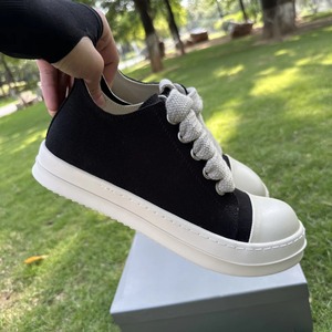 2025 New Summer Designer New Canvas Lace-up Lightweight <b>Shoes</b> Men Best Selling Fashion Luxury Skateboard Style Walking - Product Image 4