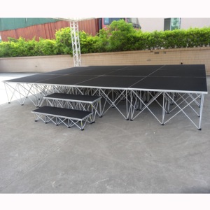 เวทีอลูมิเนียมแบบโมดูลาร์น้ำหนักเบาขนาด 4x4 ฟุต สำหรับอุปกรณ์คอนเสิร์ตในร่ม - Product Image 1