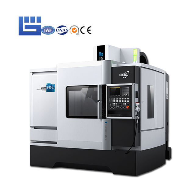 Mini Vertical CNC Milling Machine VMC650 Automatic BT40 Spindle High Precision Machining Center