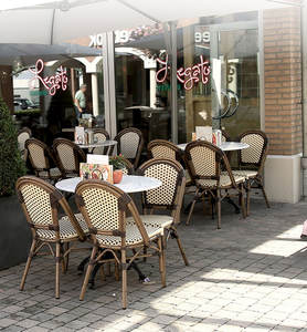 फ्रेंच देश फर्नीचर आउटडोर डाइनिंग कैफे चेयर एल्यूमीनियम रतन छत रेस्तरां धातु जलरोधी प्राचीन भोजन टेबल लकड़ी - Product Image 2