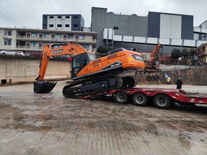 Factory Supply Powerful 38 Ton Crawler <b>Excavator</b> DX380 Heavy Duty Reliable Earthmoving Excavation <b>Machine</b> - Product Image 5