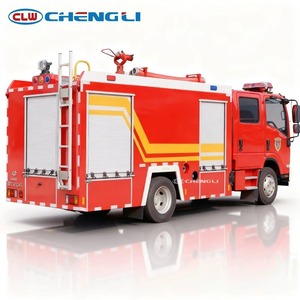 Camión de Bomberos 1SUZU 4x2 5T de Doble Propósito, Diésel Euro 4, para Rescate de Incendios Urbanos y Equipamiento Contra Incendios en Parques Industriales - Product Image 3