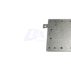 Tête de broche rotative pour usinage de montres, spécialisée pour moules de roues artisanales, impression CNC et enregistreurs - Product Image 1
