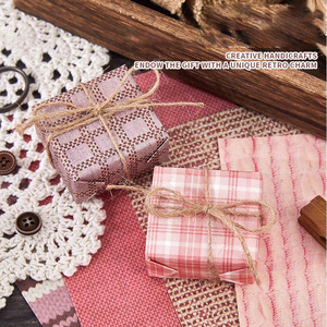 Bloc-notes Weaving Words Vintage Grain Whisper Gingham, 20 feuilles, design Miss Time - Product Image 3