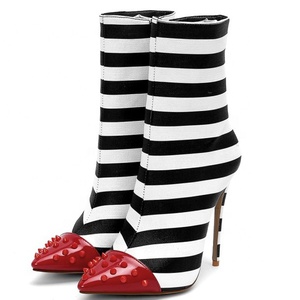 Botines de tacón alto fino para mujer con remaches y tachuelas, punta afilada, a media pantorrilla, moda de invierno, rayas blancas y negras, botas de vestir para dama - Product Image 6