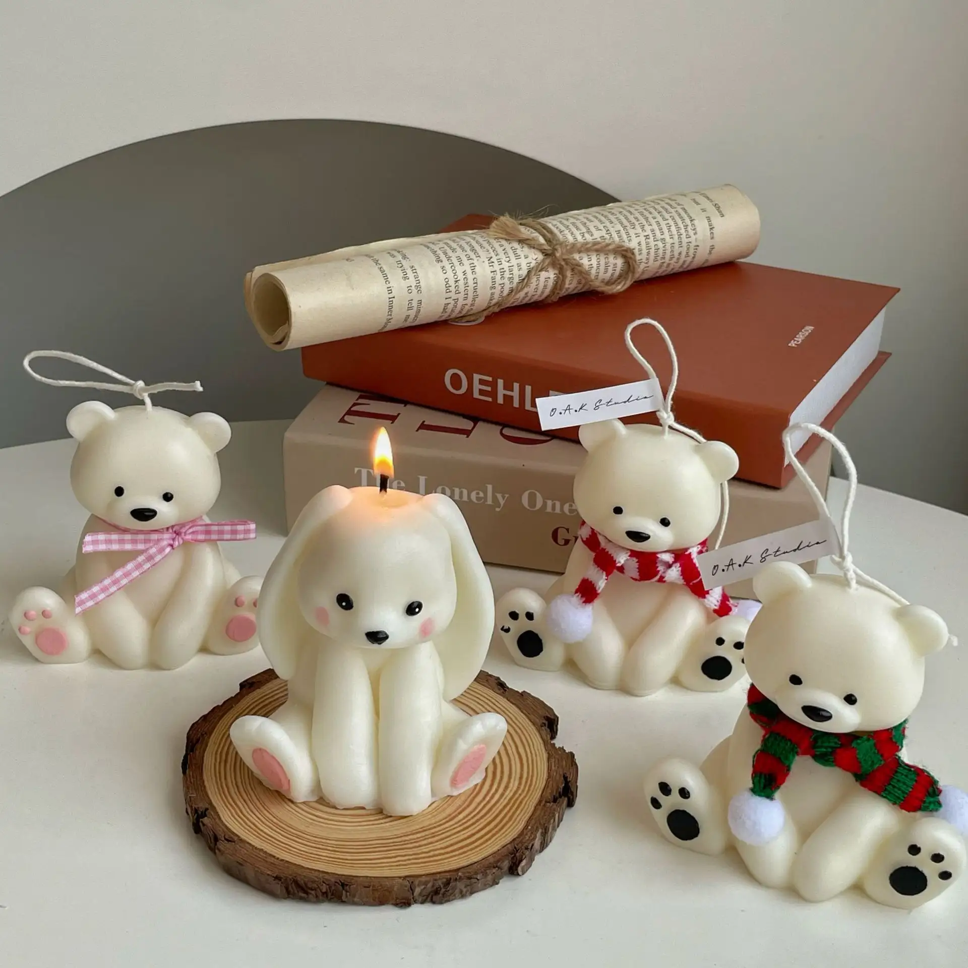 도매 INS 귀여운 토끼 곰 동물 모양의 간장 왁스 향초 가정 장식 선물을위한 결혼식 크리스마스 양초