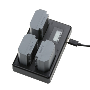 FB <span class=keywords><strong>NP</strong></span> <span class=keywords><strong>FZ100</strong></span> BC-QZ1 caméra <span class=keywords><strong>batterie</strong></span> <span class=keywords><strong>chargeur</strong></span> à trois emplacements pour sony A7R5 A7M4 A7M3 A7C2 ZVE1 A6700 SLR <span class=keywords><strong>batterie</strong></span> - Product Image 4