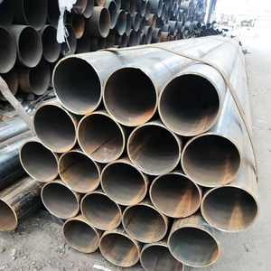 Tuyau en acier au carbone galvanisé de haute qualité fabriqué en Chine pour les clôtures, les rampes et les supports structurels extérieurs - Product Image 1