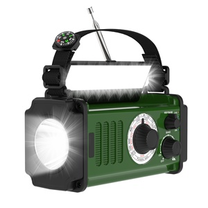 Linterna de Emergencia para Exteriores con Carga Solar, Generador Manual, Radio Multifuncional, Alarma SOS para Prevención de Desastres - Product Image 5