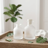 Vente en gros de flacons vides pour parfum de voiture de 50 ml, flacon diffuseur en verre givré de luxe pour la maison, 100 ml