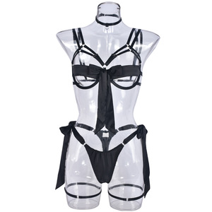 Ensemble intime pour femme en satin à bretelles avec nœud décoratif, soutien-gorge ajouré, <span class=keywords><strong>string</strong></span> et jarretières ajustables - Product Image 6
