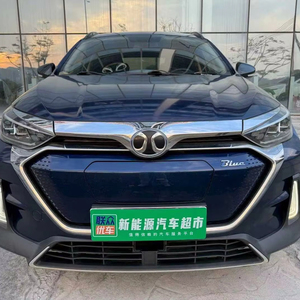 Fabricado en China 2019 BAW EX5 Edición Yueling Autonomía 415 km CCS, Asientos Eléctricos, Techo Solar Panorámico, Autos Eléctricos EV - Product Image 1