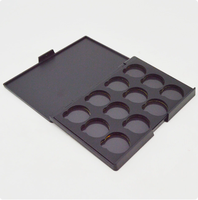 Palette de fards à paupières noire mate vide 12 couleurs en gros avec insert magnétique souple en EVA pour emballage cosmétique