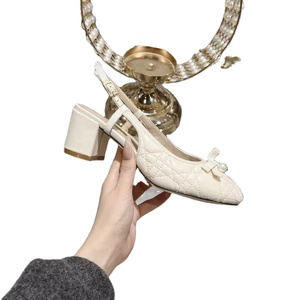 Zapatos Mary Jane Ann'S 2026 con Tacón de 3cm, Correa en el Tobillo con Cordones, Adorno de Perlas, Punta Ancha, Parte Superior de PU, Suela Acolchada de PVC - Product Image 4