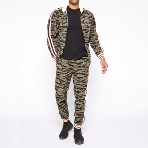 Chándal con logotipo personalizado de fábrica, chándal de lana de algodón 100% ajustado para gimnasio de moda de alta calidad OEM para hombre, chándal/joggers para hombre, pantalones de chándal Terry de gran tamaño - Product Image 1