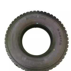 Neumático de Camión Comercial de Alta Resistencia 13R22.5-18, Excelente Resistencia a Impactos, Protección Efectiva para Componentes del Vehículo - Product Image 3