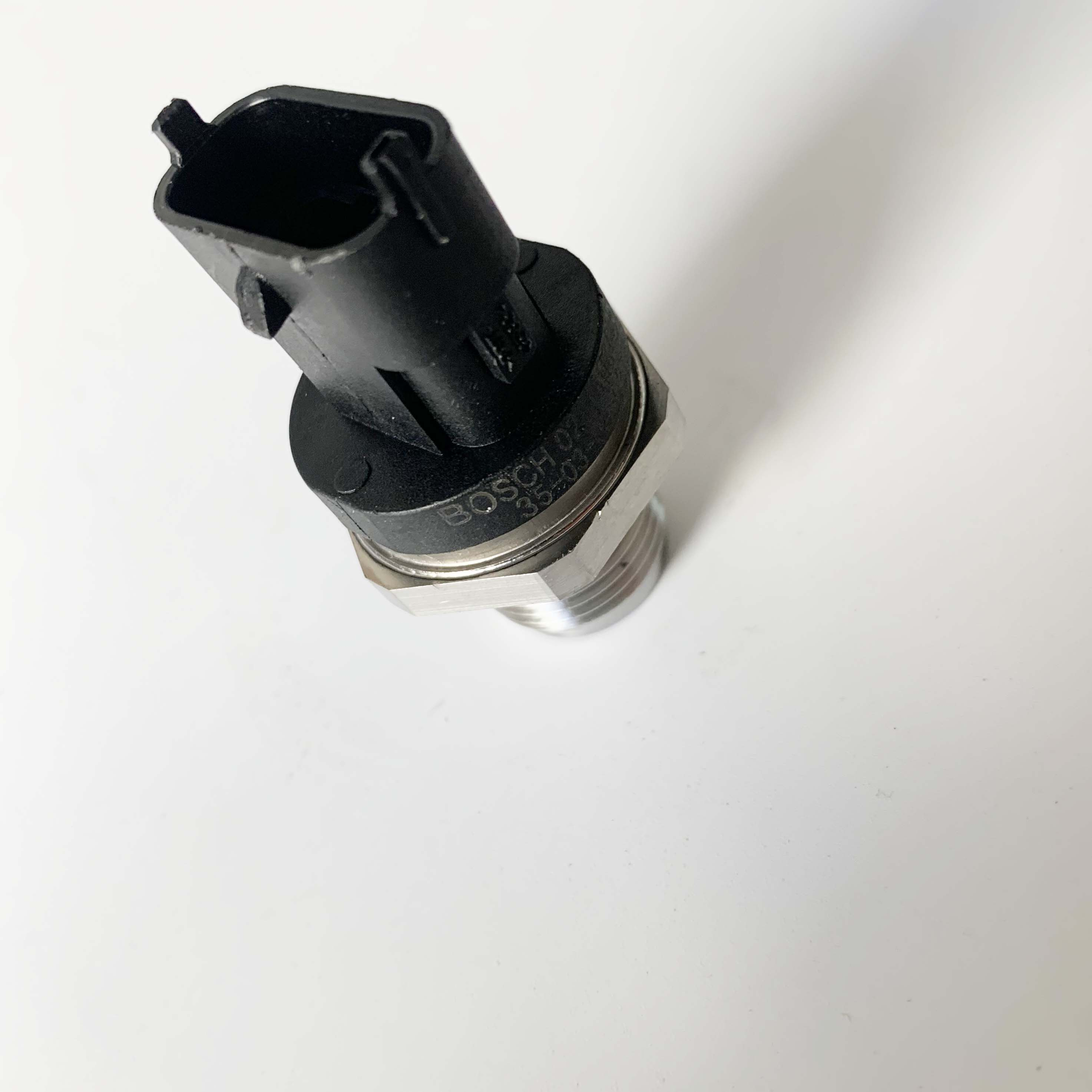 Fuel Pressure Sensor 0281002851 5297641 ,5260246 ,1705135  for Cummins common rail fuel pressure sensor 0281002851