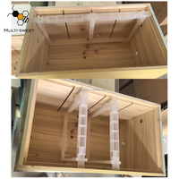 Boîte de reproduction de reines en bois multicolore avec 4 compartiments pour l'élevage national des abeilles