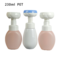 Pompe à mousse à clipser de 300 ml, flacon à mousse en forme de fleur, flacon distributeur en plastique de forme irrégulière pour nettoyant visage.