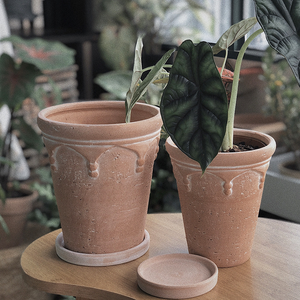 Pot de fleurs en céramique émaillée de style nordique simple, rétro romain, sur pied, avec trou de drainage, motif en relief, grande ouverture - Product Image 1