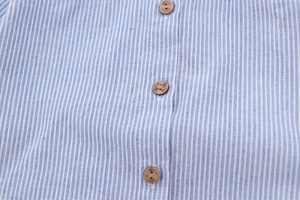 Chemise à manches longues en coton pour filles, rayée, brodée, blanche, avec un motif amusant de lapin et de chien, au meilleur prix - Product Image 4