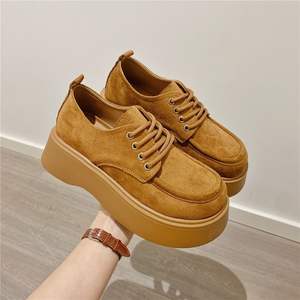 2025 Retro All-Match pour les mocassins à plate-forme Birkenstock Chaussures simples à semelle souple améliorant la hauteur avec design à lacets - Product Image 3