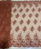 Tissu en dentelle de tulle brodé tissé en gros avec perles et sequins pour robes de mariée, sacs et chaussures - Double face, résistant au rétrécissement