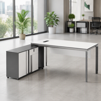 Bureau d'ordinateur en forme de L, design ergonomique de luxe, mobilier de bureau personnalisé, mobilier d'entreprise moderne, table d'écriture en vente