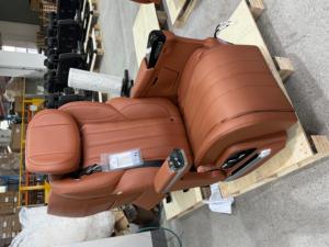 Venta al por mayor de fábrica: Asiento universal de lujo GT-M9 de cuero/plástico con esponja, personalizable y de alta gama. - Product Image 3