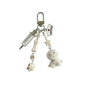 Al por mayor Llavero de momia gótica con vendaje flocado, bonito colgante para bolso de Halloween, llavero creativo de jeringa y gorro de enfermera, adorno para mochila - Product Image 6
