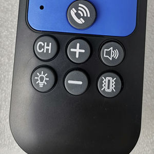 Multifunctionele Smart <span class=keywords><strong>Dog</strong></span> <span class=keywords><strong>Trainer</strong></span> 1500M Signal Range Bark Control Waterdichte Digitale Display Omgevingsverlichting Voor 3 Honden - Product Image 3