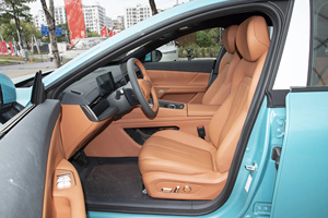 Dongfeng Yipai 007 2026 007+ Eléctrico Puro 650 Ultra+Versión LiDAR, Vehículo Mediano-Grande, Modelo Recién Lanzado, Coche <span class=keywords><strong>de</strong></span> Nueva Energía - Product Image 5