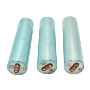 Batería Solar Cilíndrica Lifepo4 de 3.2v 15ah 32135, Celda Guoxuan Ifr-15ah Lifepo4 para Vehículos Eléctricos, Baterías de Litio Hierro de 15Ah - Product Image 4