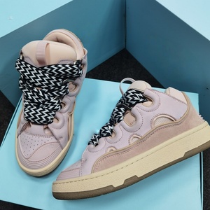 Zapatos Deportivos de Alta Gama para Hombre, Diseño de Lujo, Color Rosa, Gamuza, con Cordones, Estilo High Top, para Correr - Product Image 2