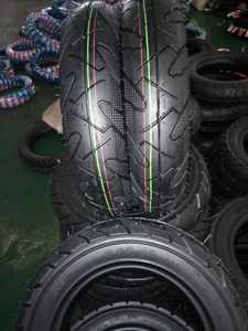 Fábrica de China, venta al por mayor, neumático de Scooter de 10 pulgadas 3,00-10 3,50-10 en venta - Product Image 4