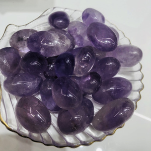 Cristalli di fengshui di <span class=keywords><strong>pietra</strong></span> burattata <span class=keywords><strong>ametista</strong></span> lavanda <span class=keywords><strong>viola</strong></span> chiaro all'ingrosso di alta qualità che curano la <span class=keywords><strong>pietra</strong></span> preziosa per la decorazione - Product Image 4