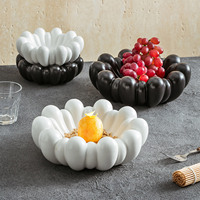 Assiette carrée en céramique noire et blanche en forme de nuage créatif de 6,3/9 pouces pour fruits, collations, desserts, pour mariage et usage domestique